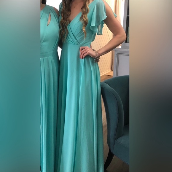 DAVID’s BRIDAL SPA FLUTTER SLEEVE BRIDESMAID DRESS SIZE 6P - Picture 8 of 9